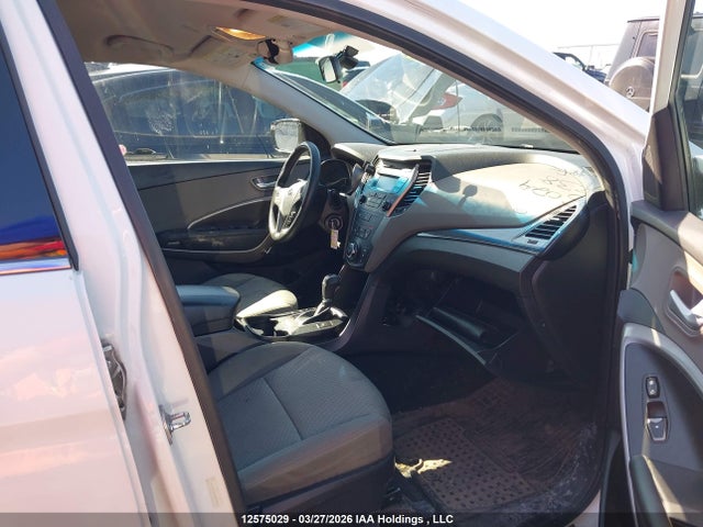 5XYZT3LB7GG379838 Hyundai Santa Fe Sport 2.4 Base