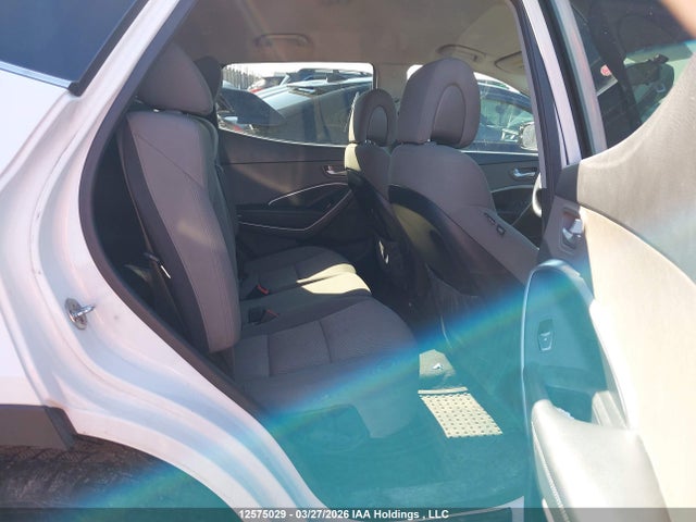 5XYZT3LB7GG379838 Hyundai Santa Fe Sport 2.4 Base
