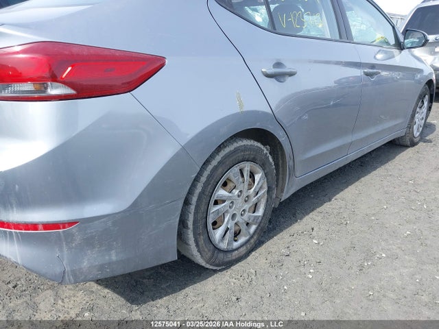 12575041 :رقم المزاد ، 5NPD74LFXHH123713 vin ، 2017 Hyundai Elantra Le مزاد بيع