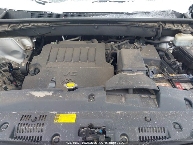 5TDBKRFHXFS195891 Toyota Highlander Le