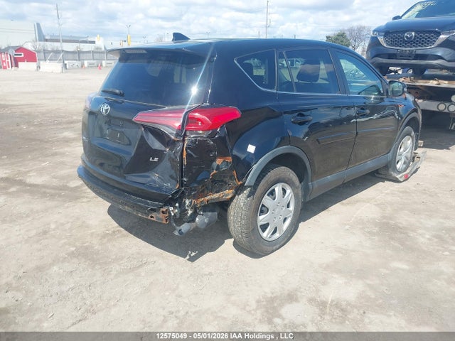 2T3ZFREV6GW252355 Toyota RAV4 LE