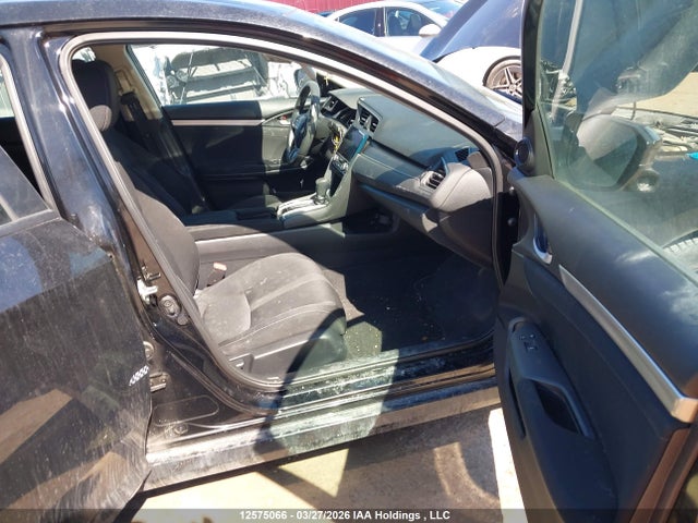 Продажа на аукционе авто 2016 Honda Civic, vin: 2HGFC2F71GH000775, номер лота: 12575066
