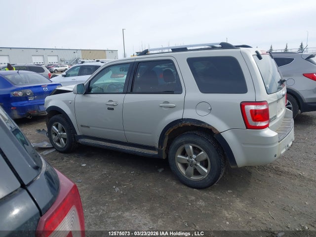 12575073 :رقم المزاد ، 1FMCU94188KA89031 vin ، 2008 Ford Escape Limited مزاد بيع