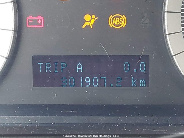 12575073 :رقم المزاد ، 1FMCU94188KA89031 vin ، 2008 Ford Escape Limited مزاد بيع