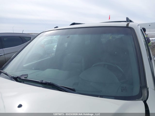 12575073 :رقم المزاد ، 1FMCU94188KA89031 vin ، 2008 Ford Escape Limited مزاد بيع