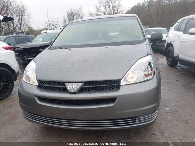 2004 Toyota Sienna Ce მანქანა იყიდება აუქციონზე, vin: 5TDZA29C54S186599, აუქციონის ნომერი: 12575075