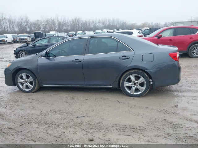 4T1BF1FK1EU315889 Toyota Camry L/se/le/xle