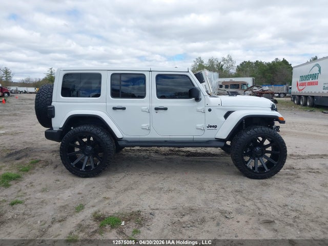 1C4PJXEG3SW656266 Jeep Wrangler Sahara