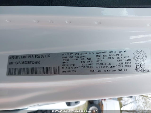 1C4PJXEG3SW656266 Jeep Wrangler Sahara