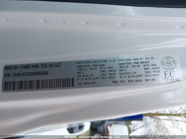 1C4PJXEG3SW656266 Jeep Wrangler Sahara