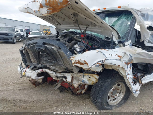 2002 Gmc Sierra K2500 Heavy Duty მანქანა იყიდება აუქციონზე, vin: 1GTHK23102F159310, აუქციონის ნომერი: 12575090