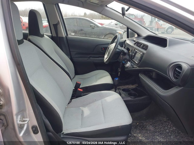 Aukcja sprzedaży 2015 Toyota Prius C Technology, vin: JTDKDTB35F1581844, numer aukcji: 12575100