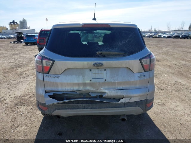 12575101 :رقم المزاد ، 1FMCU9GDXHUB07345 vin ، 2017 Ford Escape Se مزاد بيع