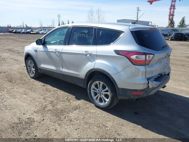 12575101 :رقم المزاد ، 1FMCU9GDXHUB07345 vin ، 2017 Ford Escape Se مزاد بيع