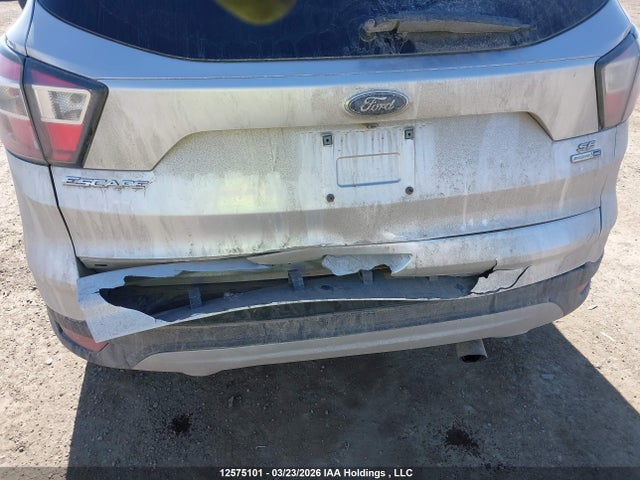 12575101 :رقم المزاد ، 1FMCU9GDXHUB07345 vin ، 2017 Ford Escape Se مزاد بيع