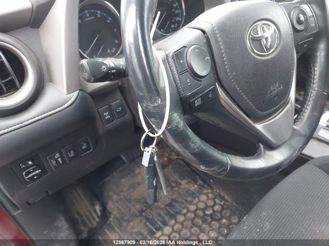 Продажа на аукционе авто 2018 Toyota Rav4 Xle, vin: 2T3RFREV1JW794163, номер лота: 12567909