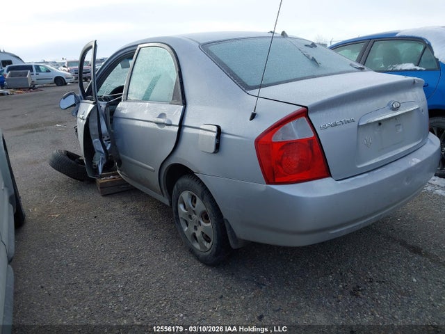 12556179 :رقم المزاد ، KNAFE121565260667 vin ، 2006 Kia Spectra Ex/lx مزاد بيع