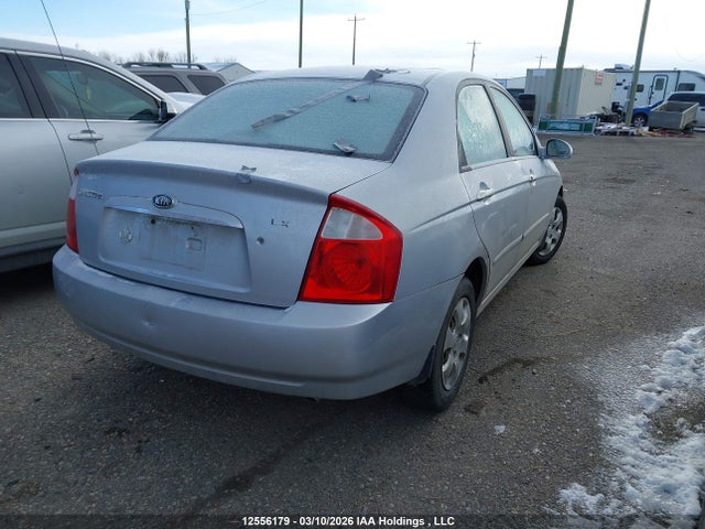 12556179 :رقم المزاد ، KNAFE121565260667 vin ، 2006 Kia Spectra Ex/lx مزاد بيع