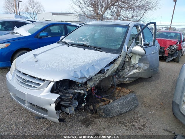 12556179 :رقم المزاد ، KNAFE121565260667 vin ، 2006 Kia Spectra Ex/lx مزاد بيع