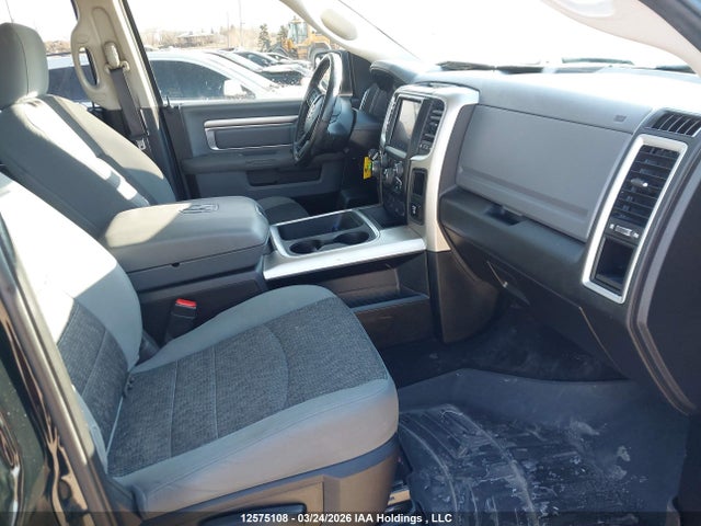 1C6RR7LM5KS689374 RAM 1500 Classic Slt
