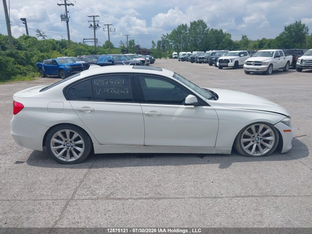 Продаж на аукціоні авто 2013 Bmw 320 I Xdrive, vin: WBA3C3C5XDF978647, номер лоту: 12575121