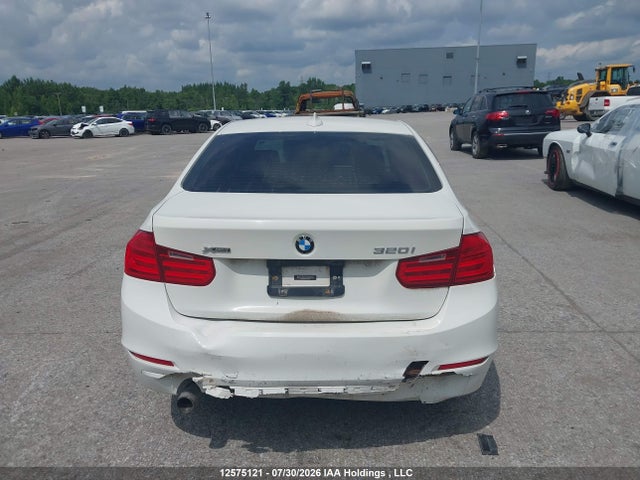Продаж на аукціоні авто 2013 Bmw 320 I Xdrive, vin: WBA3C3C5XDF978647, номер лоту: 12575121