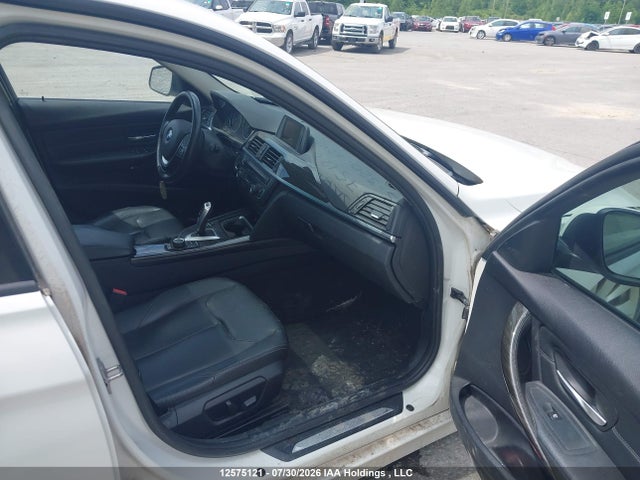Продаж на аукціоні авто 2013 Bmw 320 I Xdrive, vin: WBA3C3C5XDF978647, номер лоту: 12575121