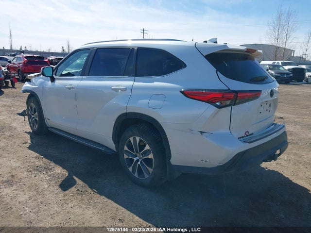 12575144 :رقم المزاد ، 5TDKBRCH2PS575720 vin ، 2023 Toyota Highlander Hybrid Xle/hybrid Bronze Edition مزاد بيع
