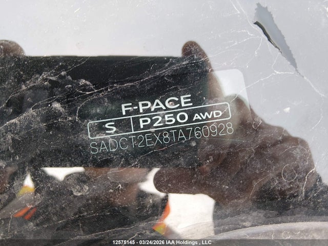 2026 Jaguar F-pace R-dynamic S მანქანა იყიდება აუქციონზე, vin: SADCT2EX8TA760928, აუქციონის ნომერი: 12575145