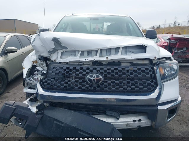 5TFCY5F17JX023514 Toyota Tundra Double Cab Sr/double Cab Sr5