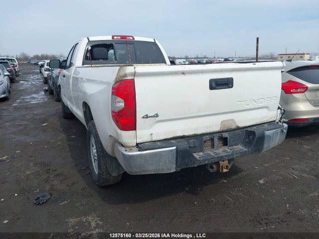 5TFCY5F17JX023514 Toyota Tundra Double Cab Sr/double Cab Sr5