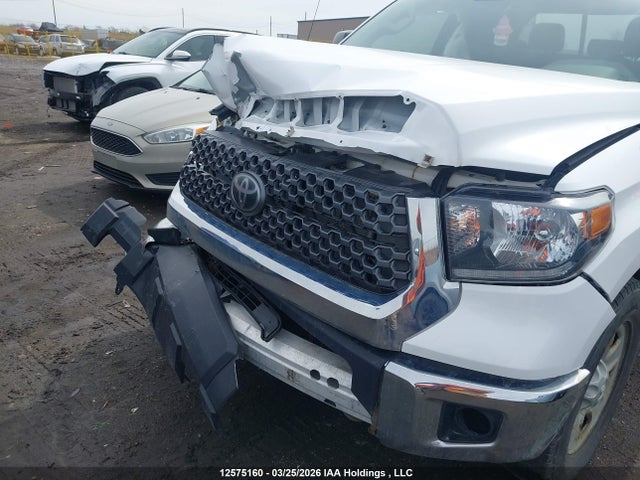5TFCY5F17JX023514 Toyota Tundra Double Cab Sr/double Cab Sr5
