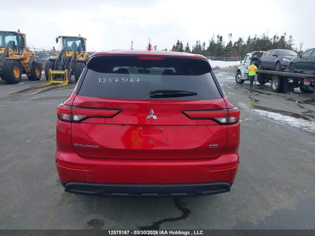 JA4J4UA85RZ603551 Mitsubishi Outlander Es