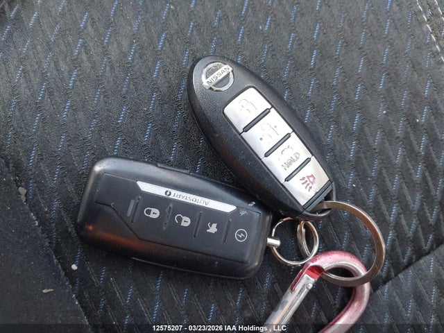 2015 Nissan Sentra 1.8 S/1.8 Sl/1.8 Sr/1.8 Sv მანქანა იყიდება აუქციონზე, vin: 3N1AB7AP0FL646771, აუქციონის ნომერი: 12575207
