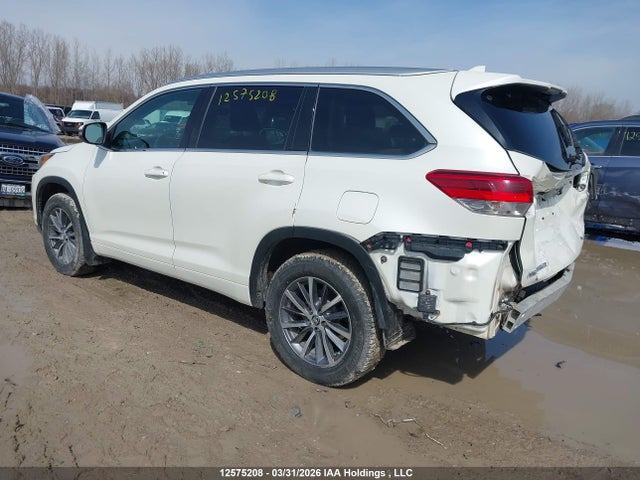 5TDJZRFH4JS526268 Toyota Highlander Se/xle