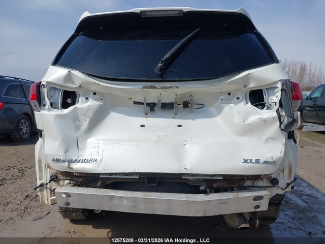 5TDJZRFH4JS526268 Toyota Highlander Se/xle