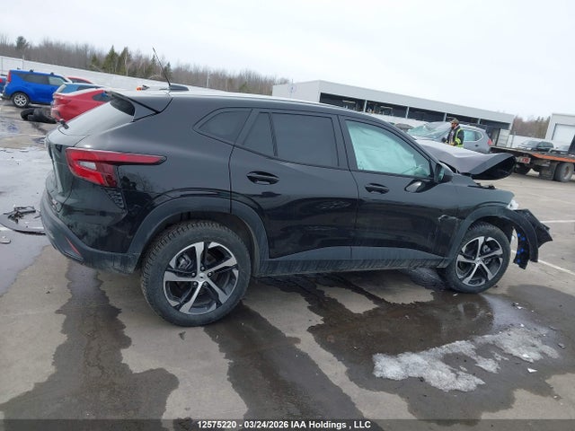 KL77LGE28TC027424 Chevrolet Trax 1rs Fwd