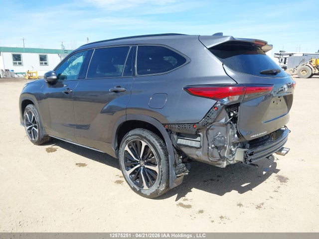 5TDLZRBH6MS120270 Toyota Highlander Xse