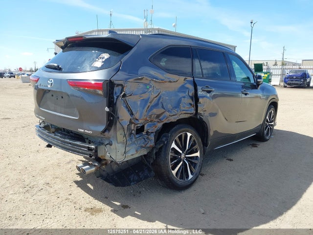 5TDLZRBH6MS120270 Toyota Highlander Xse