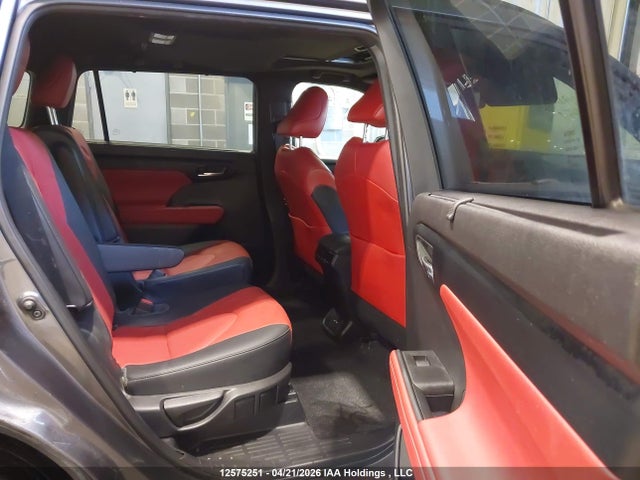 5TDLZRBH6MS120270 Toyota Highlander Xse