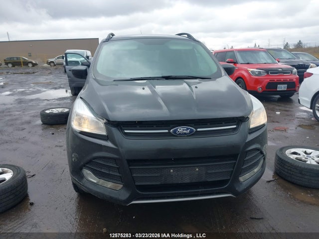 1FMCU0GXXFUC52162 Ford ESCAPE SE