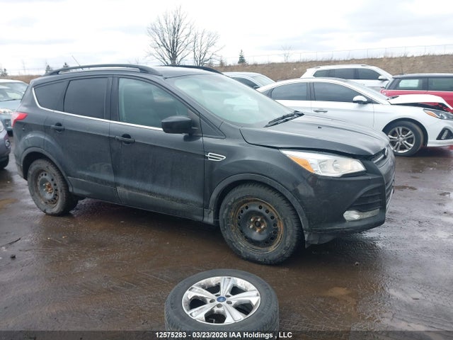 1FMCU0GXXFUC52162 Ford ESCAPE SE