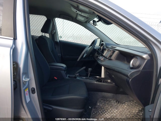 Aukcja sprzedaży 2017 Toyota Rav4 Le, vin: 2T3BFREV0HW548944, numer aukcji: 12575301