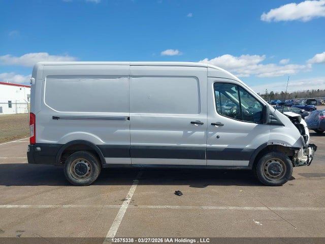 2015 Ford Transit-250 მანქანა იყიდება აუქციონზე, vin: 1FTNR2CM2FKB24211, აუქციონის ნომერი: 12575338