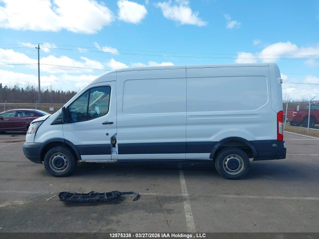 2015 Ford Transit-250 მანქანა იყიდება აუქციონზე, vin: 1FTNR2CM2FKB24211, აუქციონის ნომერი: 12575338
