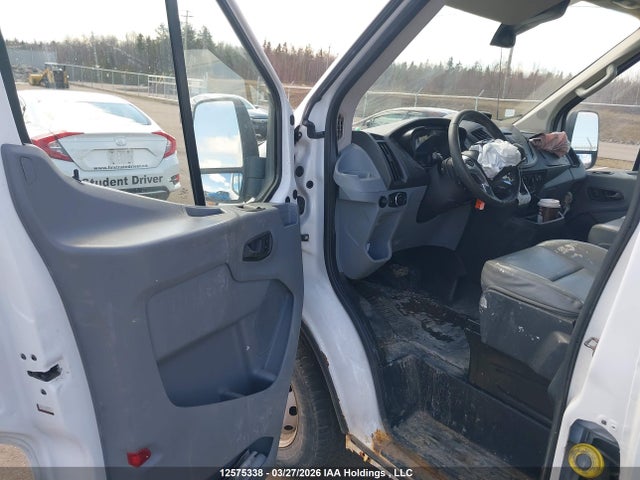 2015 Ford Transit-250 მანქანა იყიდება აუქციონზე, vin: 1FTNR2CM2FKB24211, აუქციონის ნომერი: 12575338