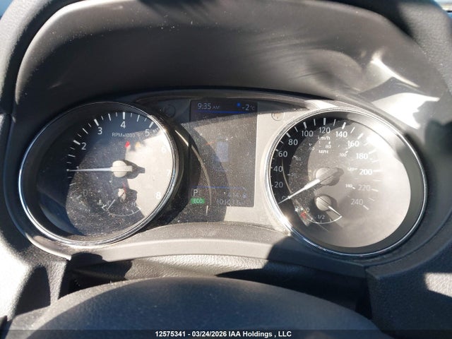 2018 Nissan Rogue S/sv მანქანა იყიდება აუქციონზე, vin: 5N1AT2MT0JC727677, აუქციონის ნომერი: 12575341
