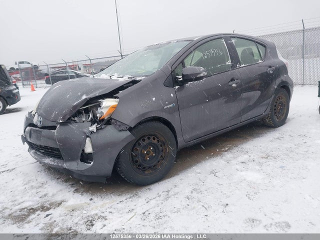 2014 Toyota Prius C მანქანა იყიდება აუქციონზე, vin: JTDKDTB34E1060435, აუქციონის ნომერი: 12575356