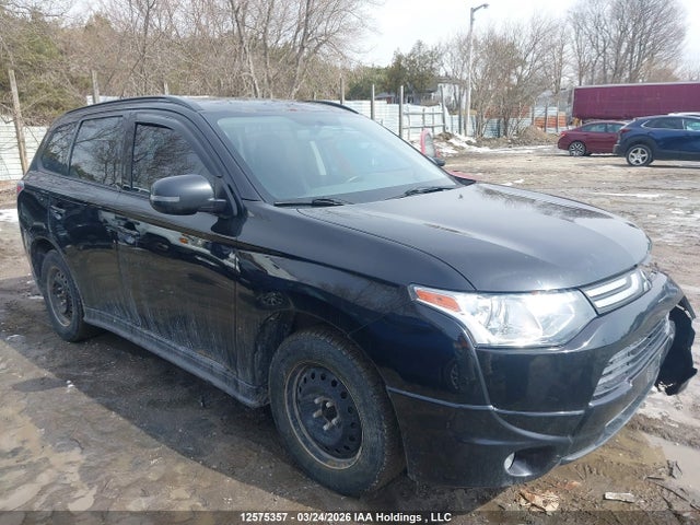 JA4JZ3AXXEZ606104 Mitsubishi Outlander Se