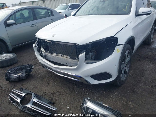 WDC0G4KB8HF136638 Mercedes-Benz Glc 300 4matic